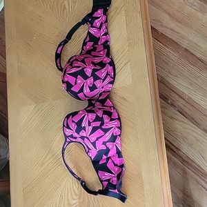 38G cacique pink bows black bra